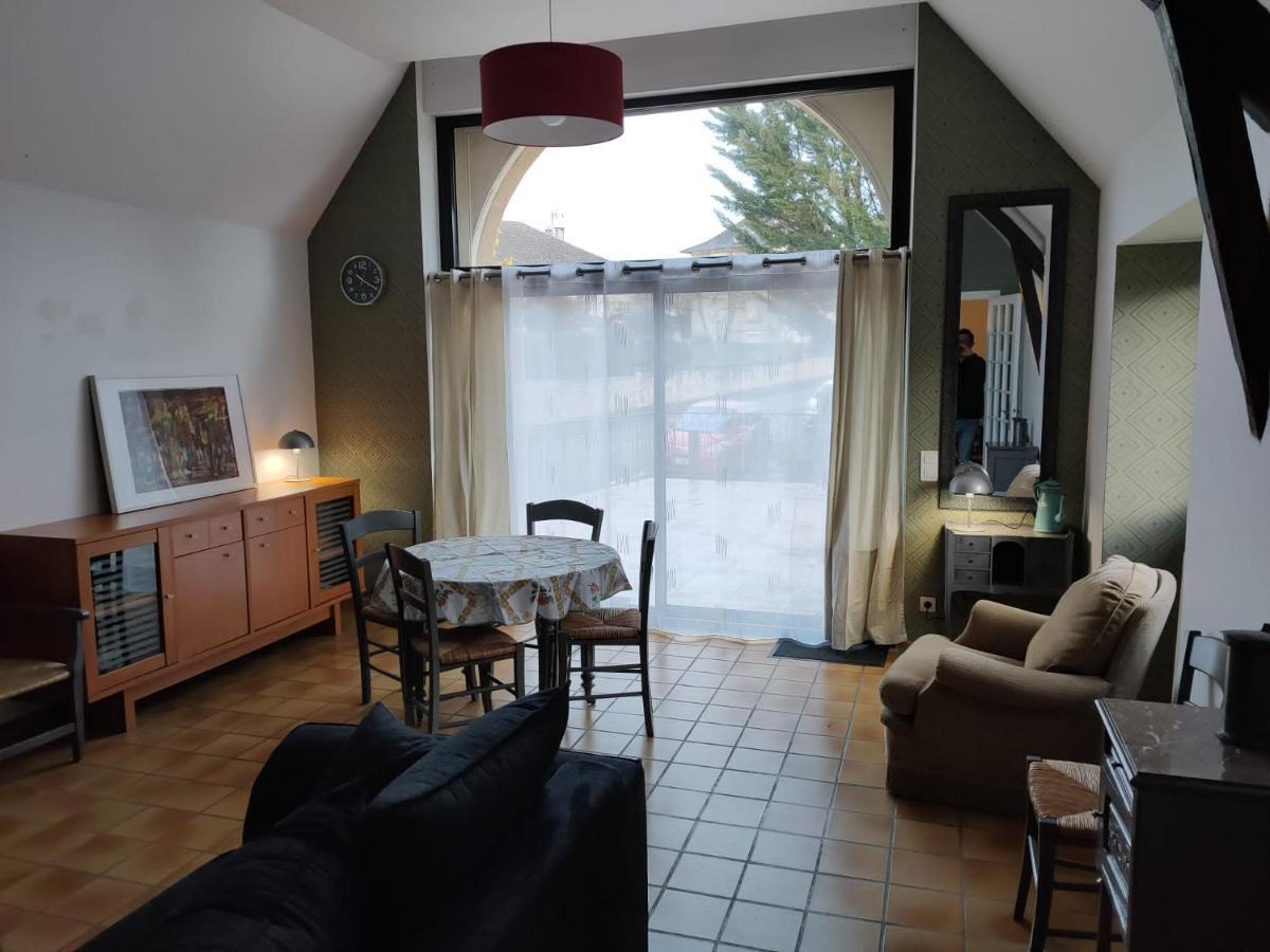 Vila La Grange De Lili Figeac Exteriér fotografie